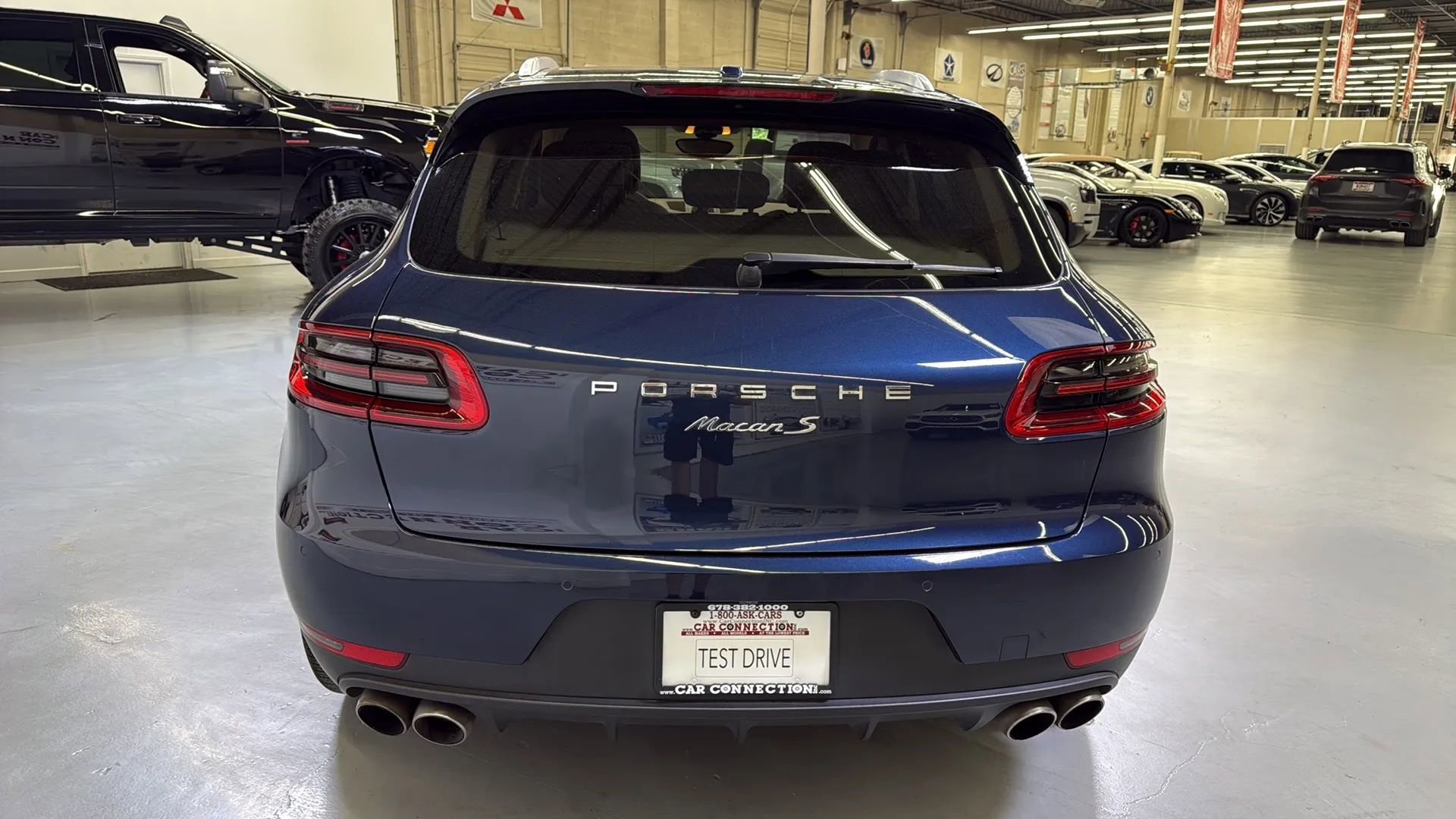 Used 2016 Porsche Macan S AWD/4WD image 10