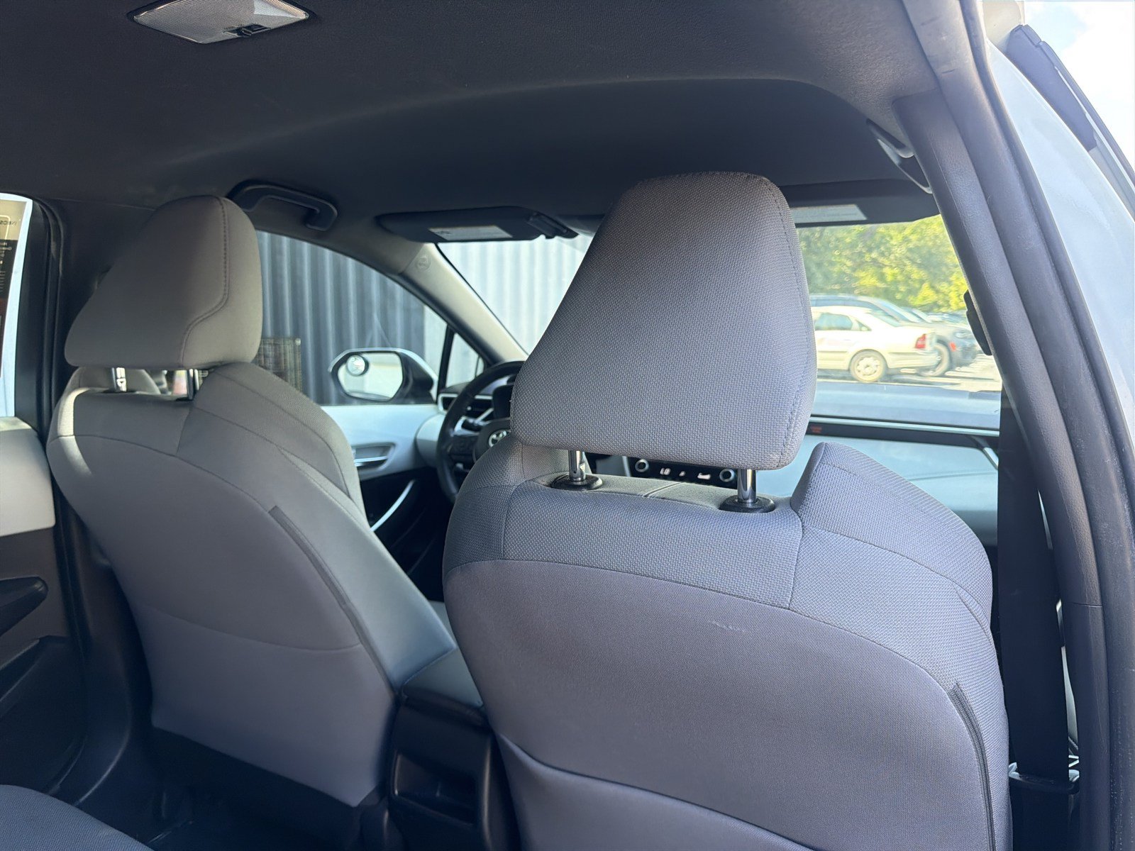 Used 2020 Toyota Corolla SE FWD image 36