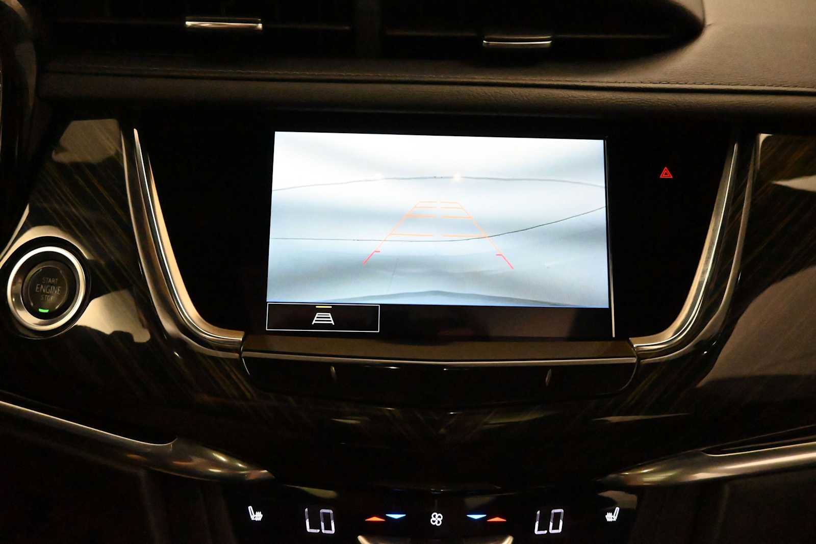 Used 2022 Cadillac XT6 Premium Luxury AWD/4WD image 24