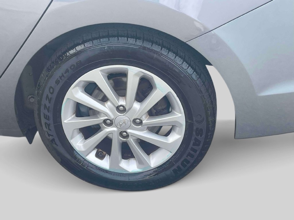 Used 2019 Hyundai Accent SEL FWD image 11