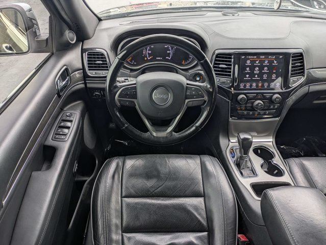 Used 2020 Jeep Grand Cherokee Overland RWD image 17