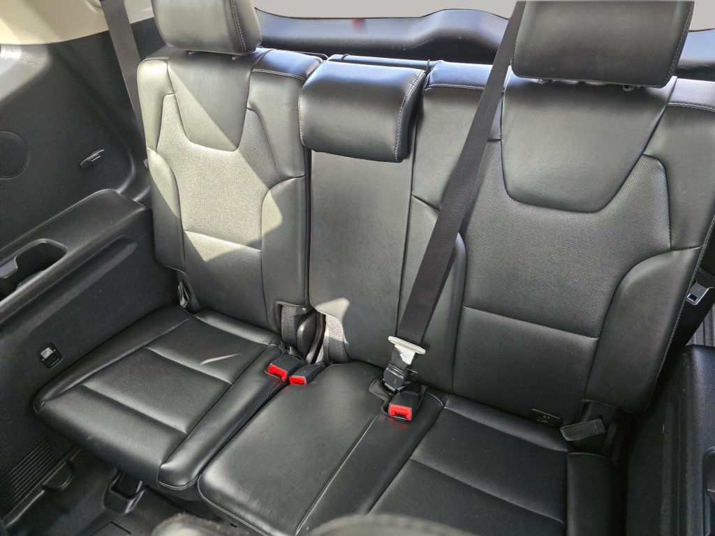 Used 2021 Kia Telluride SX w/ SX Prestige Package AWD/4WD image 26