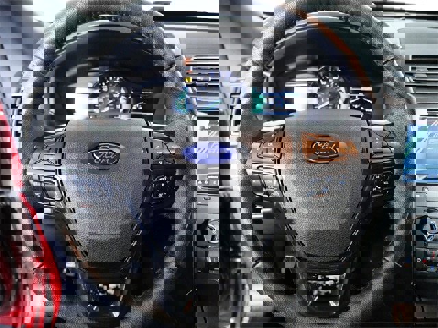 Certified 2019 Ford Explorer XLT w/ Equipment Group 202A image 24