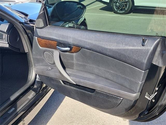 Used 2009 BMW Z4 sDrive30i image 17