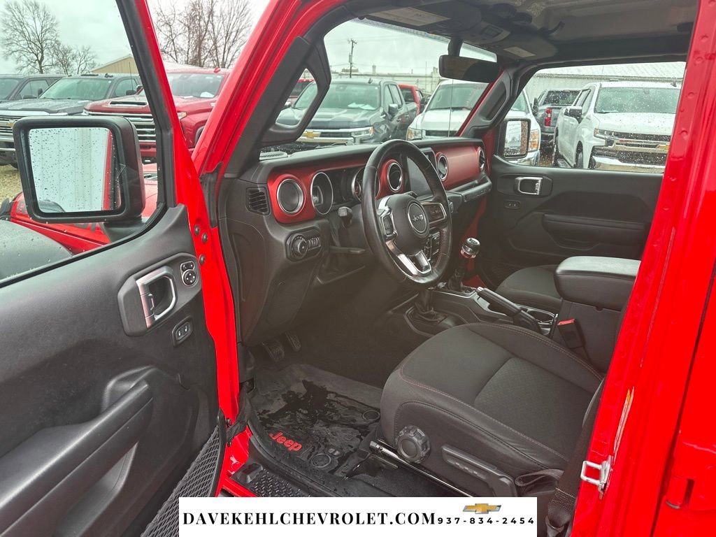Used 2019 Jeep Wrangler Unlimited Rubicon w/ Dual Top Group image 13