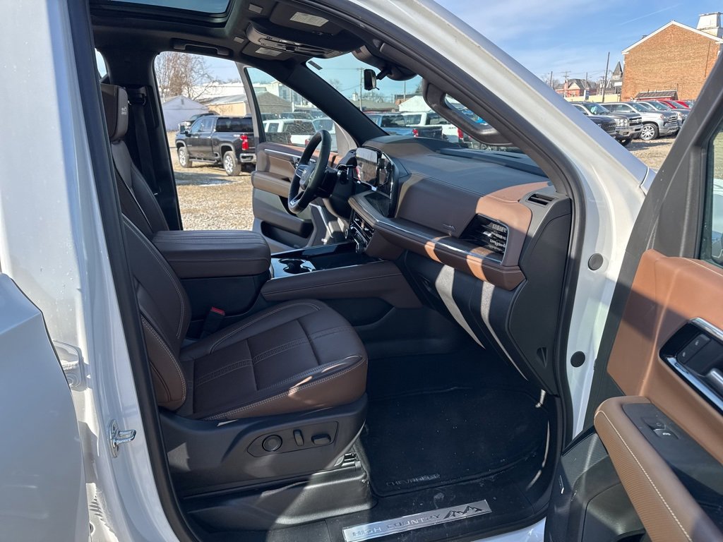 Used 2025 Chevrolet Tahoe High Country w/ Sun And Tow Package image 25