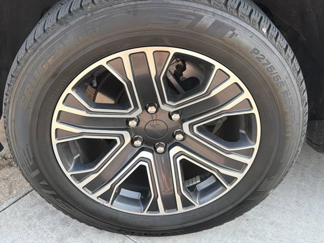 Used 2024 Jeep Wagoneer L Series II w/ Flexible Seating Group AWD/4WD image 10