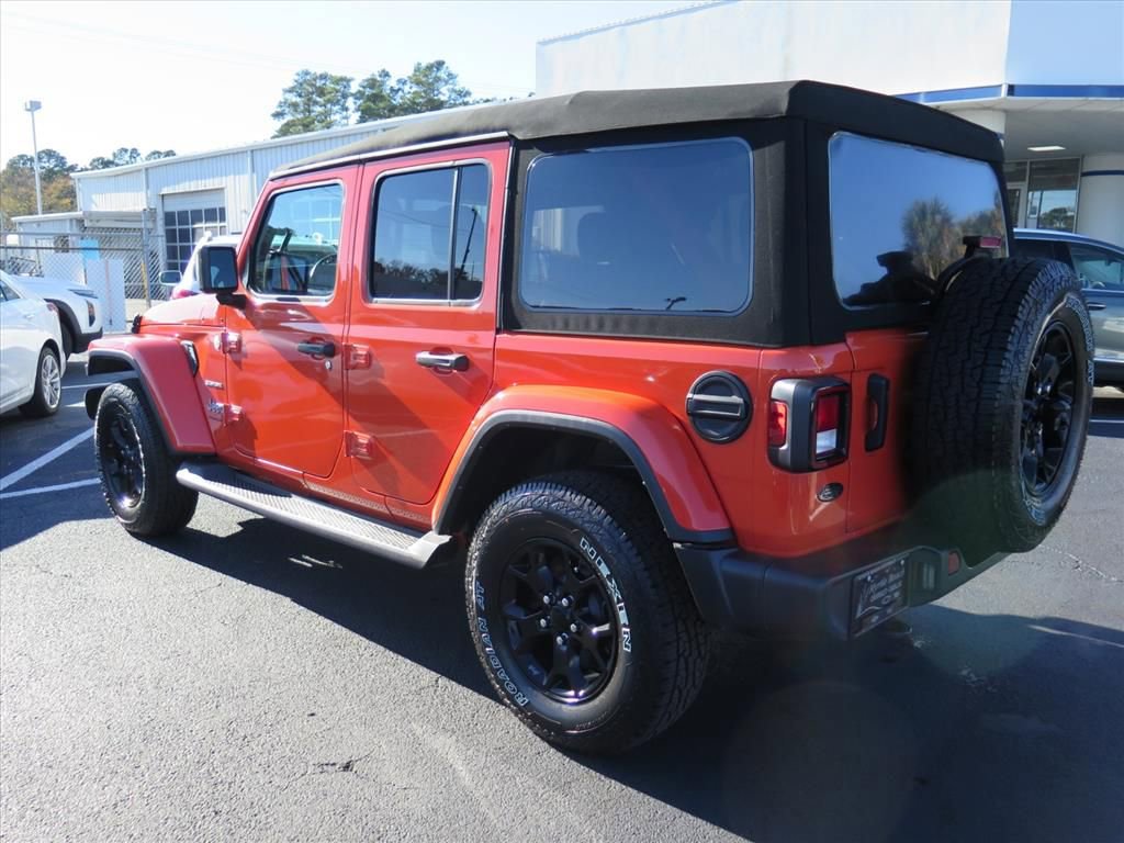 Used 2023 Jeep Wrangler Sahara w/ Cold Weather Group image 5