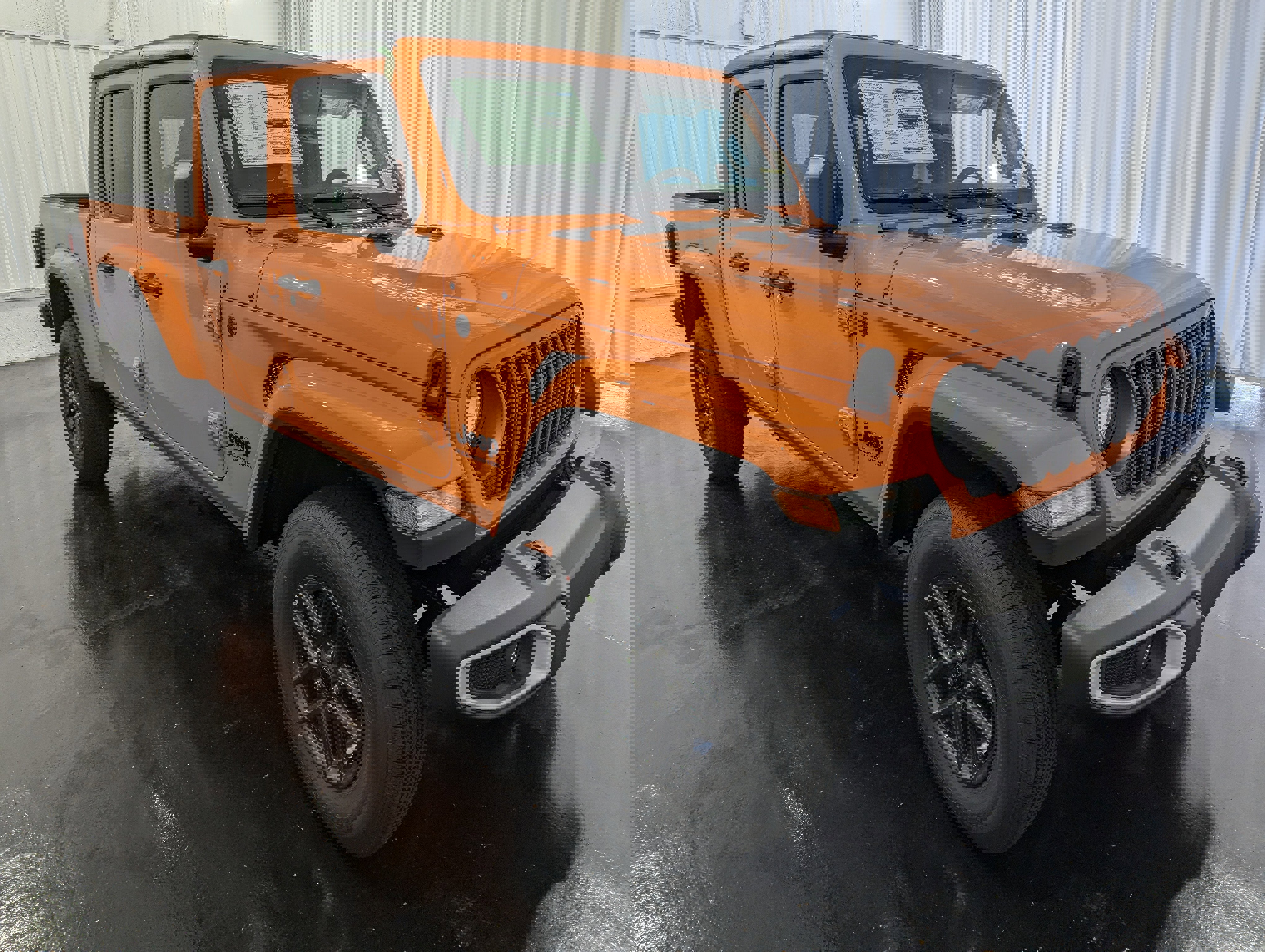 New 2025 Jeep Gladiator Sport image 5