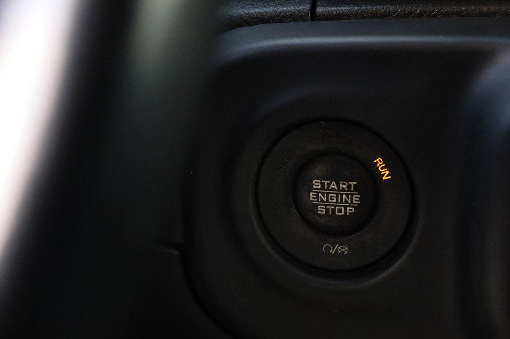 Used 2020 Jeep Wrangler Unlimited Sport S AWD/4WD image 14