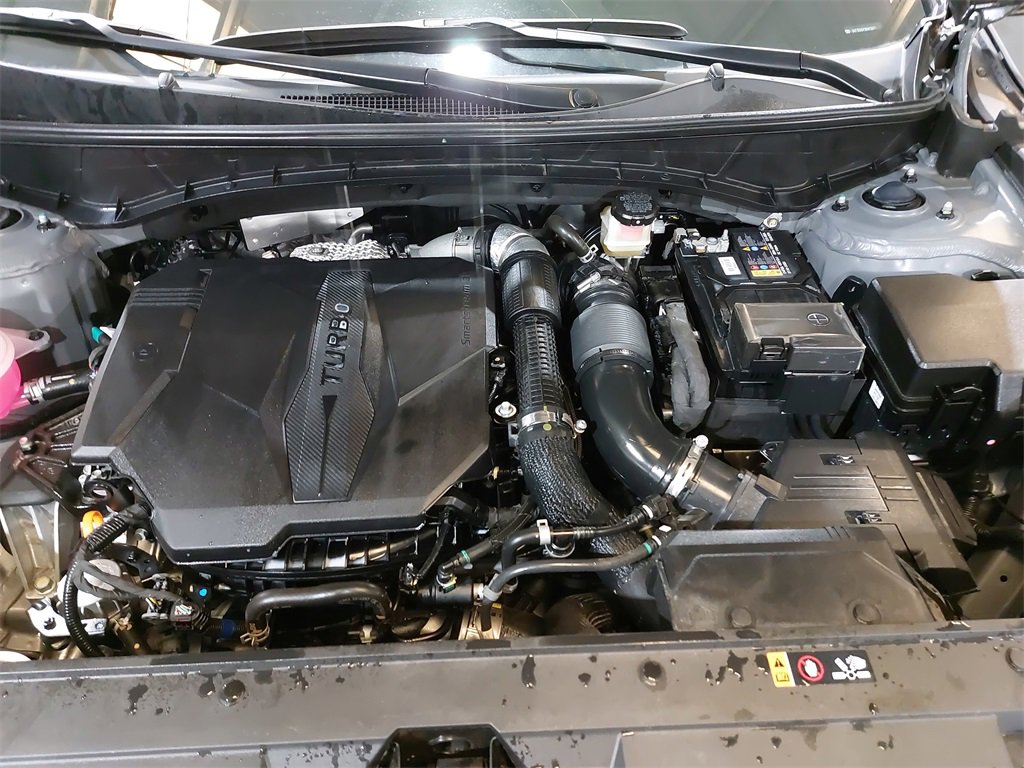 Certified 2024 Hyundai Santa Cruz Limited image 30