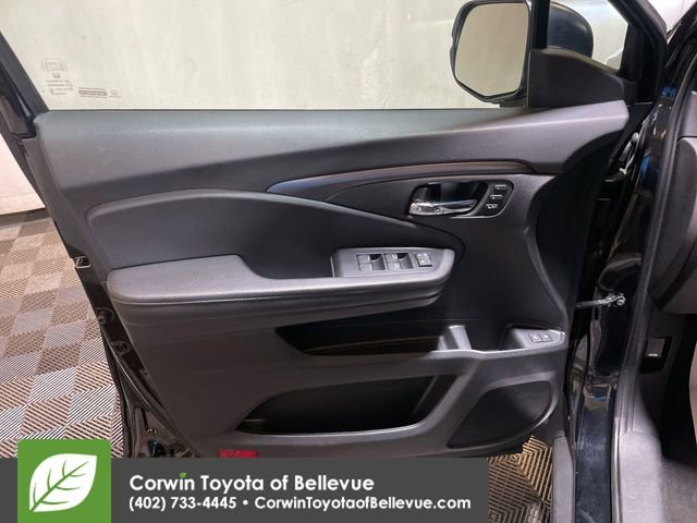 Used 2022 Honda Pilot Black Edition image 26