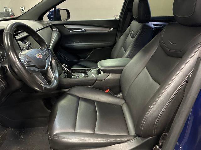 Used 2023 Cadillac XT5 Luxury FWD image 9