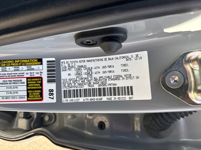 Used 2019 Toyota Tacoma TRD Off-Road AWD/4WD image 16
