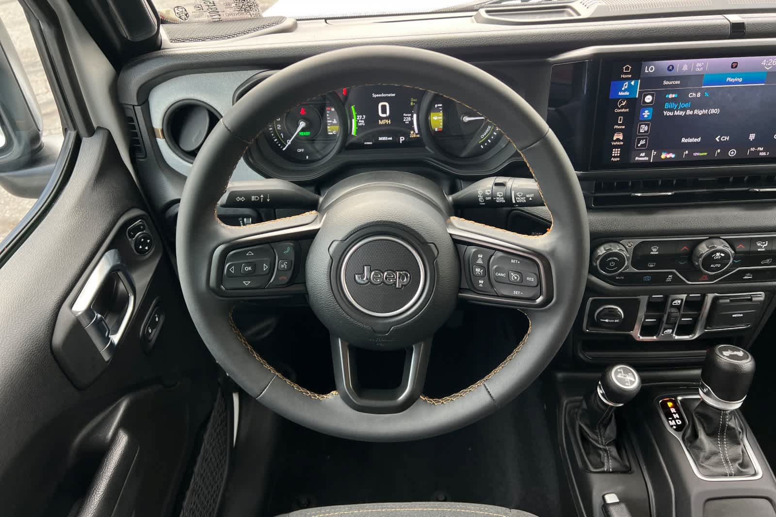 Used 2024 Jeep Wrangler Unlimited AWD/4WD image 15