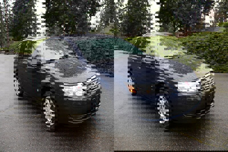 Used 2007 Saturn ION Level 2 image 2