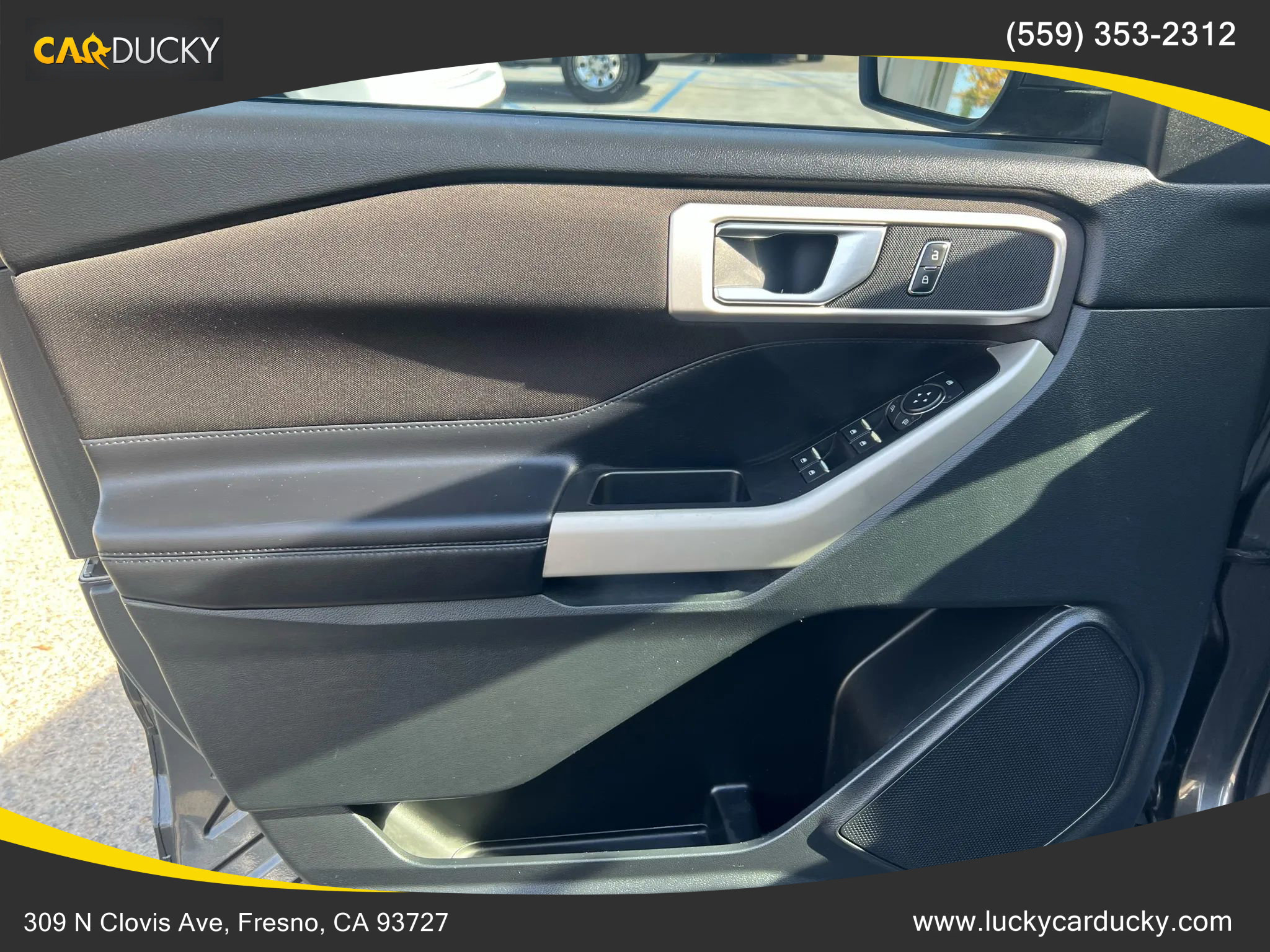 Used 2020 Ford Explorer XLT image 22