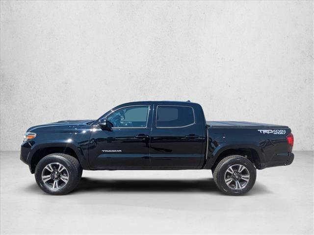 Used 2019 Toyota Tacoma TRD Sport AWD/4WD image 9
