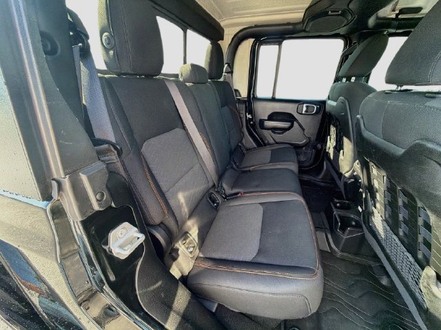 Used 2021 Jeep Gladiator Mojave w/ LED Lighting Group AWD/4WD image 29
