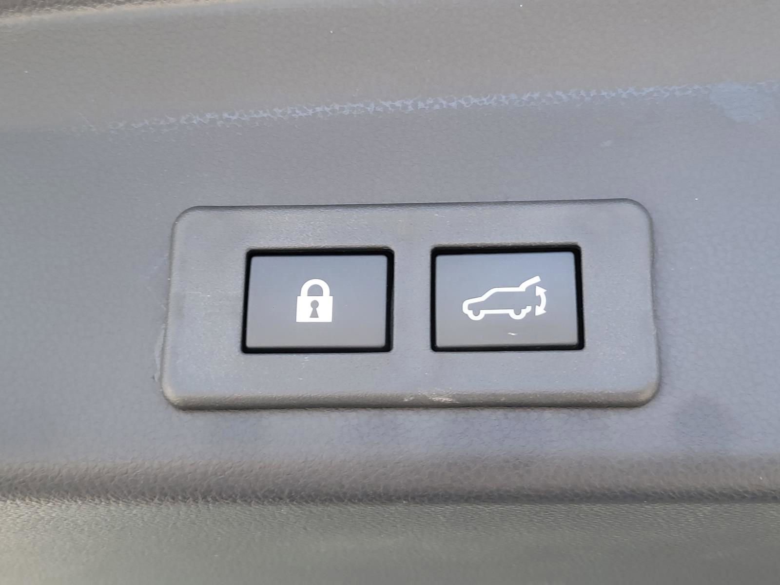 Certified 2024 Subaru Ascent Touring w/ Popular Package #2 image 13