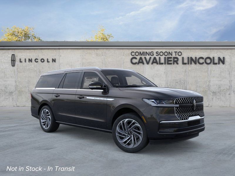 New 2026 Lincoln Navigator L Reserve AWD/4WD image 7