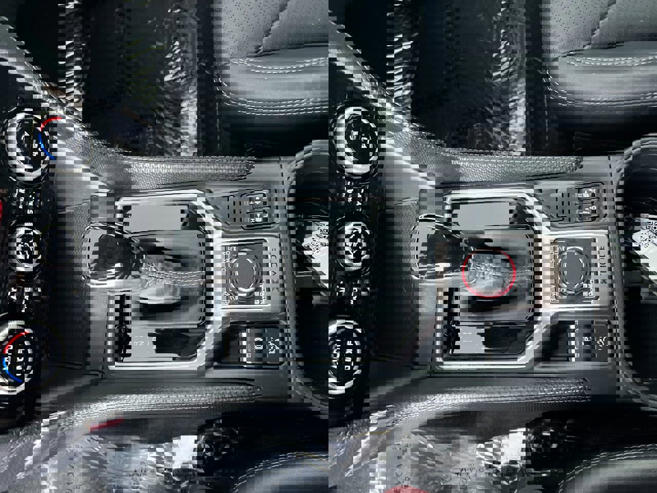 Used 2024 Subaru Forester Limited AWD/4WD image 22