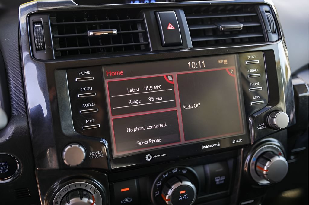 Used 2021 Toyota 4Runner TRD Off-Road AWD/4WD image 19