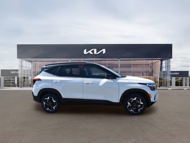 New 2026 Kia Seltos S AWD/4WD image 2