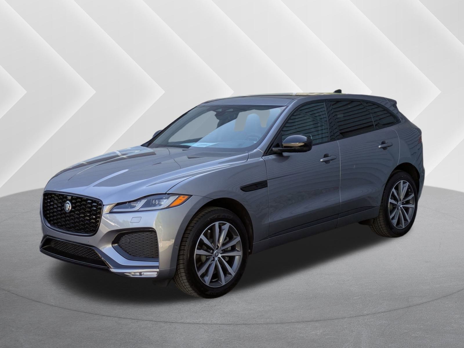 New 2026 Jaguar F-PACE R-Dynamic S image 1