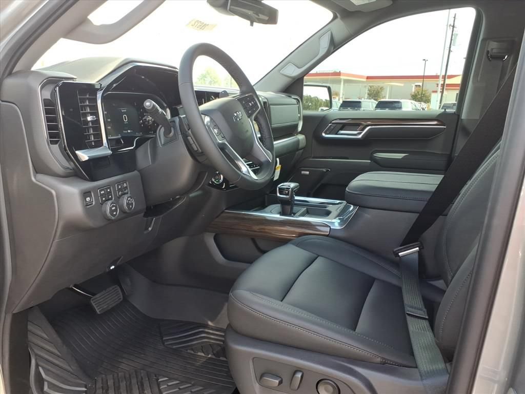 New 2026 Chevrolet Silverado 1500 LT Trail Boss w/ Safety Package AWD/4WD image 9