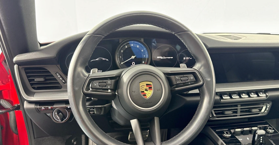 Used 2020 Porsche 911 Carrera image 30
