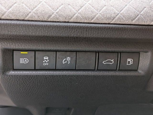 Used 2026 Toyota Camry XLE w/ Premium Package AWD/4WD image 27