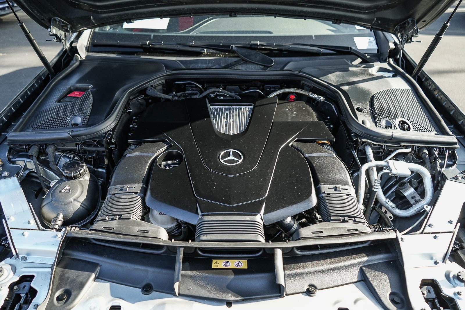 Used 2020 Mercedes-Benz E 450 Coupe image 26