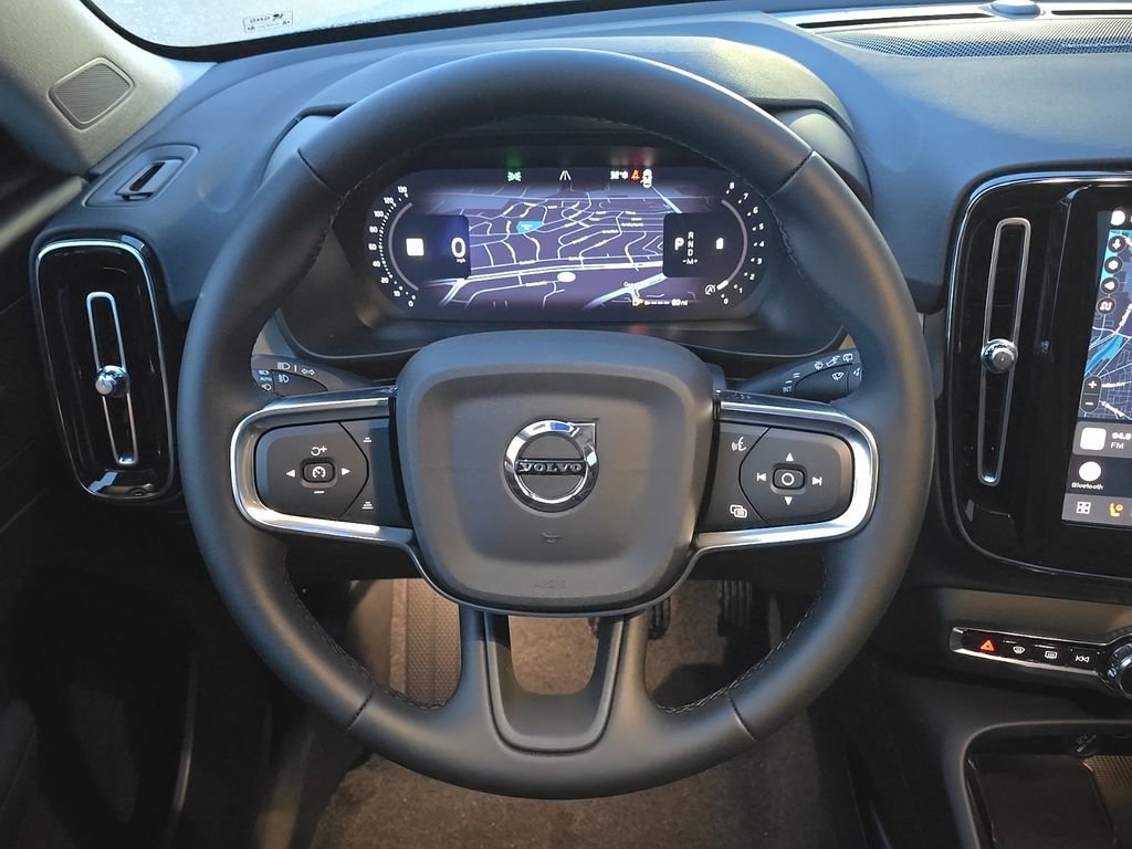 New 2026 Volvo XC40 B5 Ultra w/ Climate Package AWD/4WD image 13