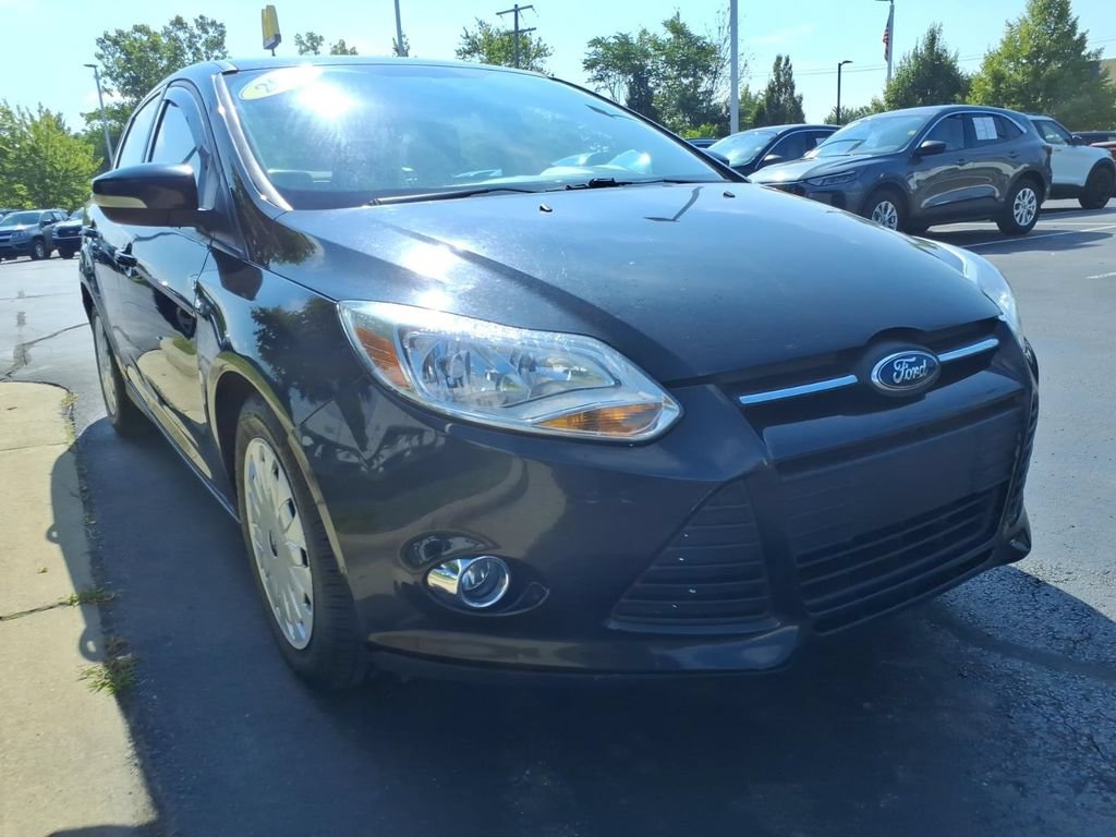 Used 2012 Ford Focus SE FWD image 3