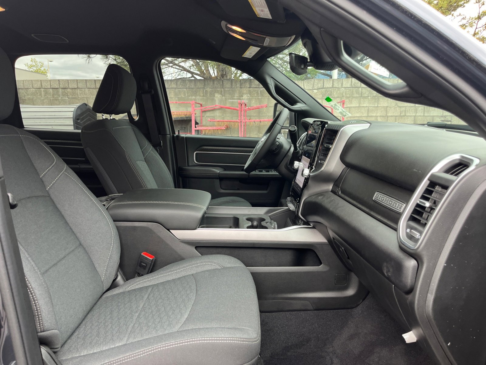 New 2025 RAM 2500 Big Horn AWD/4WD image 27