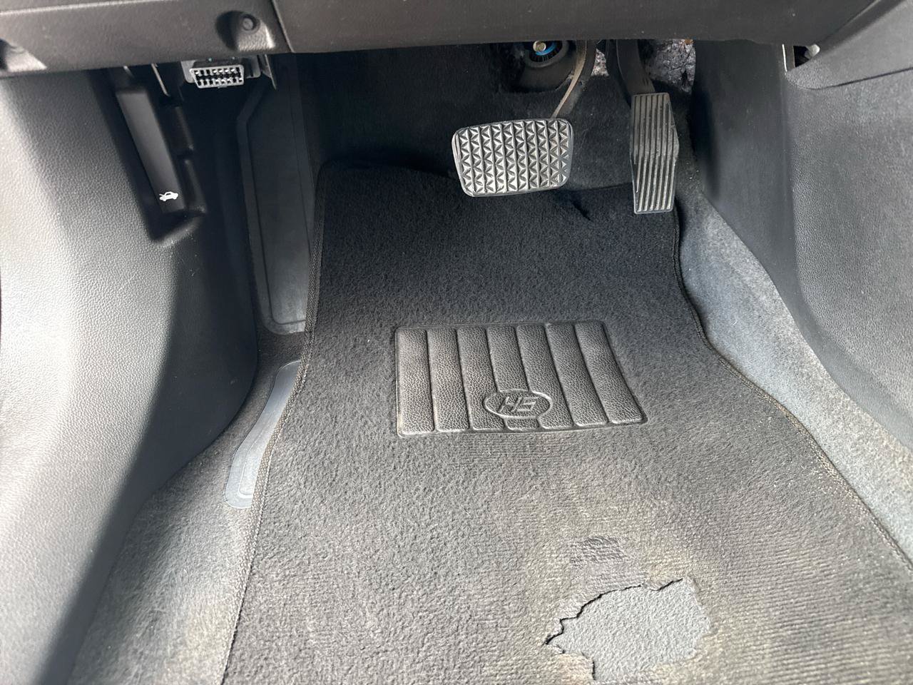Used 2013 Chevrolet Cruze LS FWD image 31