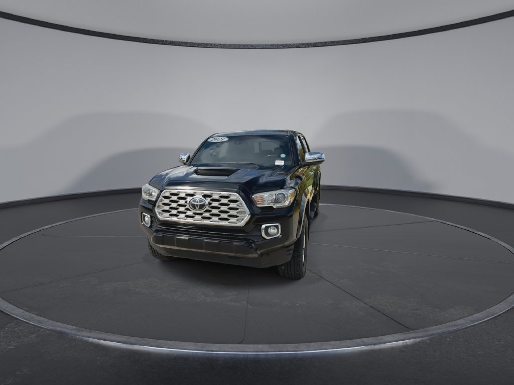 Used 2021 Toyota Tacoma TRD Sport w/ Technology Package RWD image 4