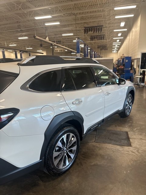 New 2025 Subaru Outback Touring w/ Popular Package #2 image 48