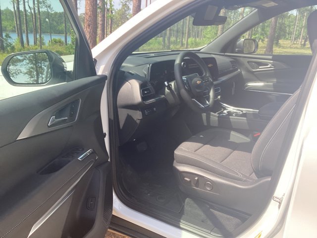 New 2026 Chevrolet Traverse LT w/ Driver Confidence Package FWD image 9