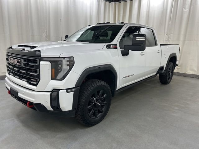 Used 2024 GMC Sierra 2500 AT4 w/ AT4 Premium Plus Package AWD/4WD image 2