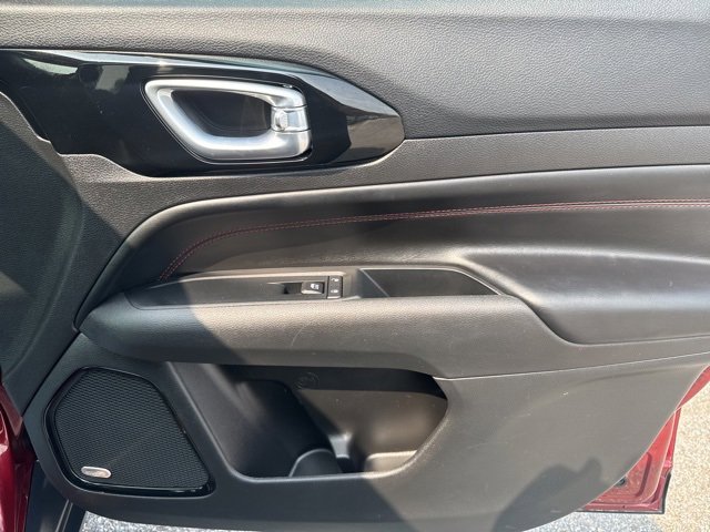 Used 2022 Jeep Compass Trailhawk w/ Sun and Sound Group image 25