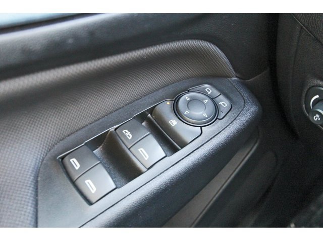 Used 2023 Chevrolet Equinox RS w/ RS Leather Package FWD image 22