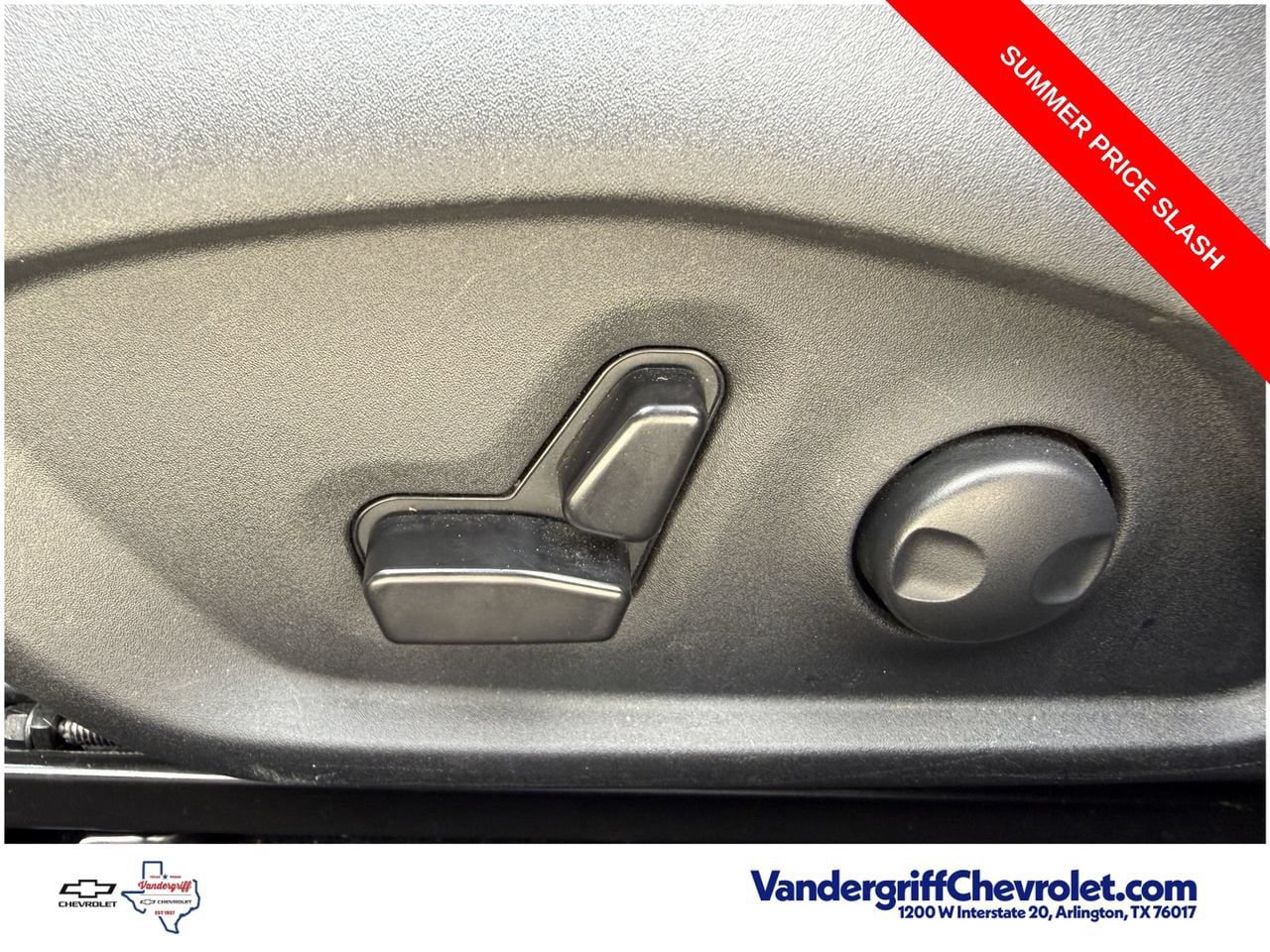 Used 2025 Jeep Compass Limited AWD/4WD image 23