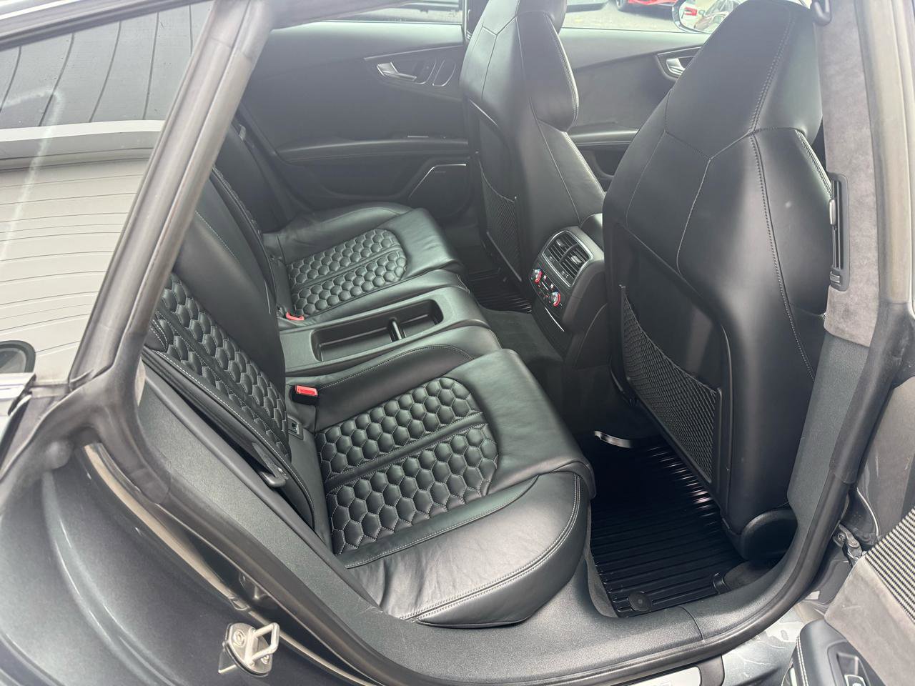 Used 2018 Audi RS 7 Performance AWD/4WD image 15