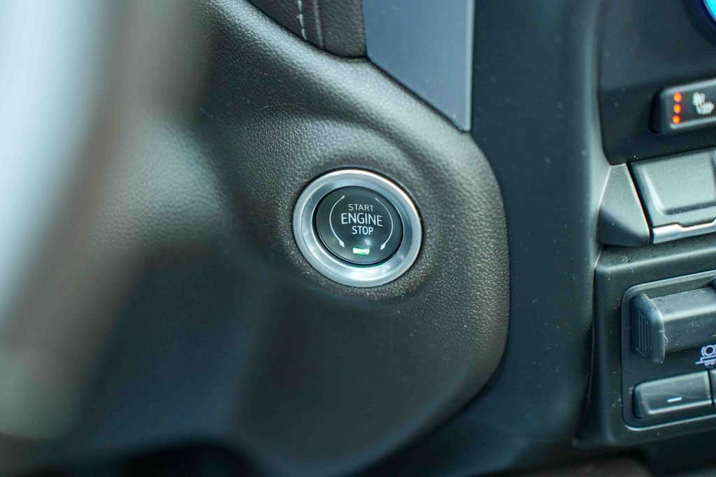 Used 2019 GMC Sierra 1500 SLT w/ SLT Premium Package image 47