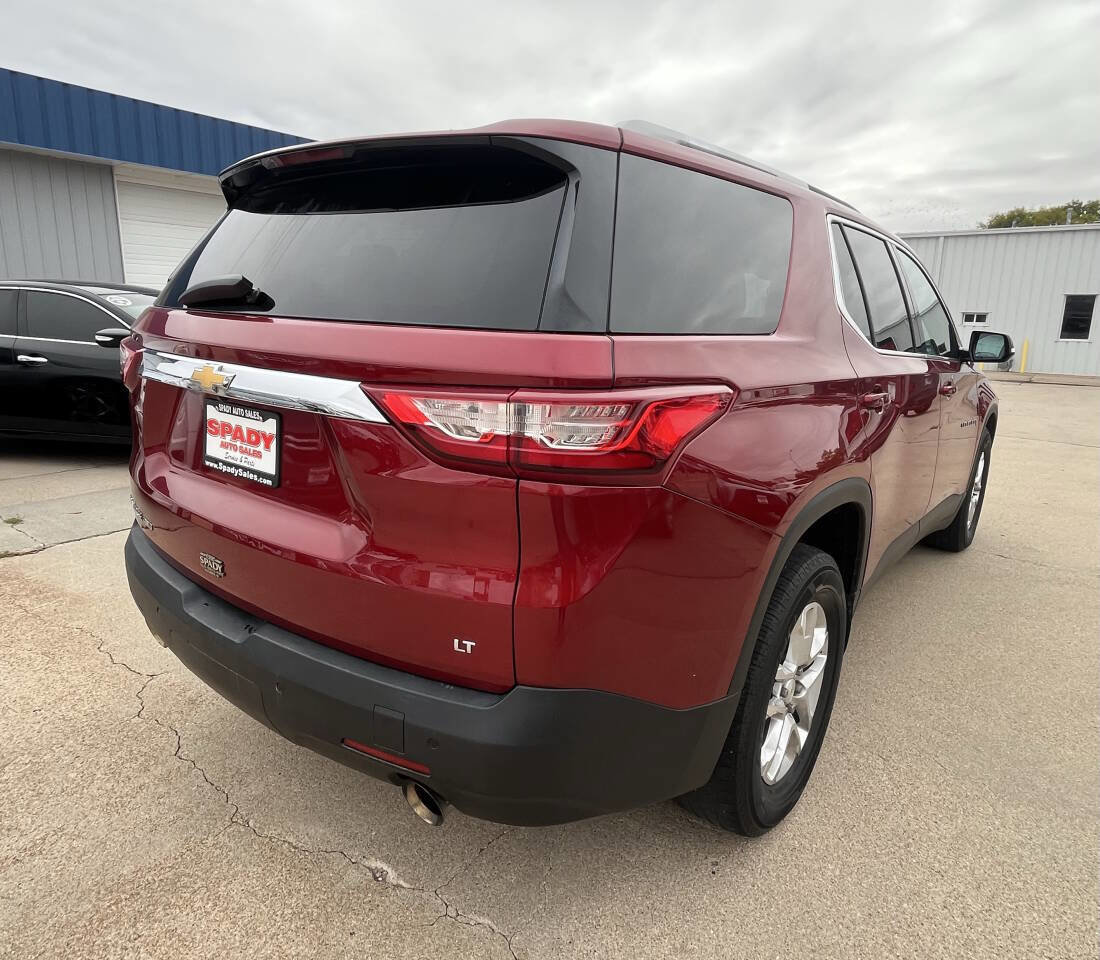 Used 2018 Chevrolet Traverse LT image 8