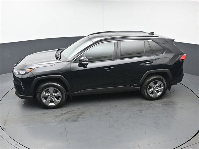 Used 2022 Toyota RAV4 LE image 33