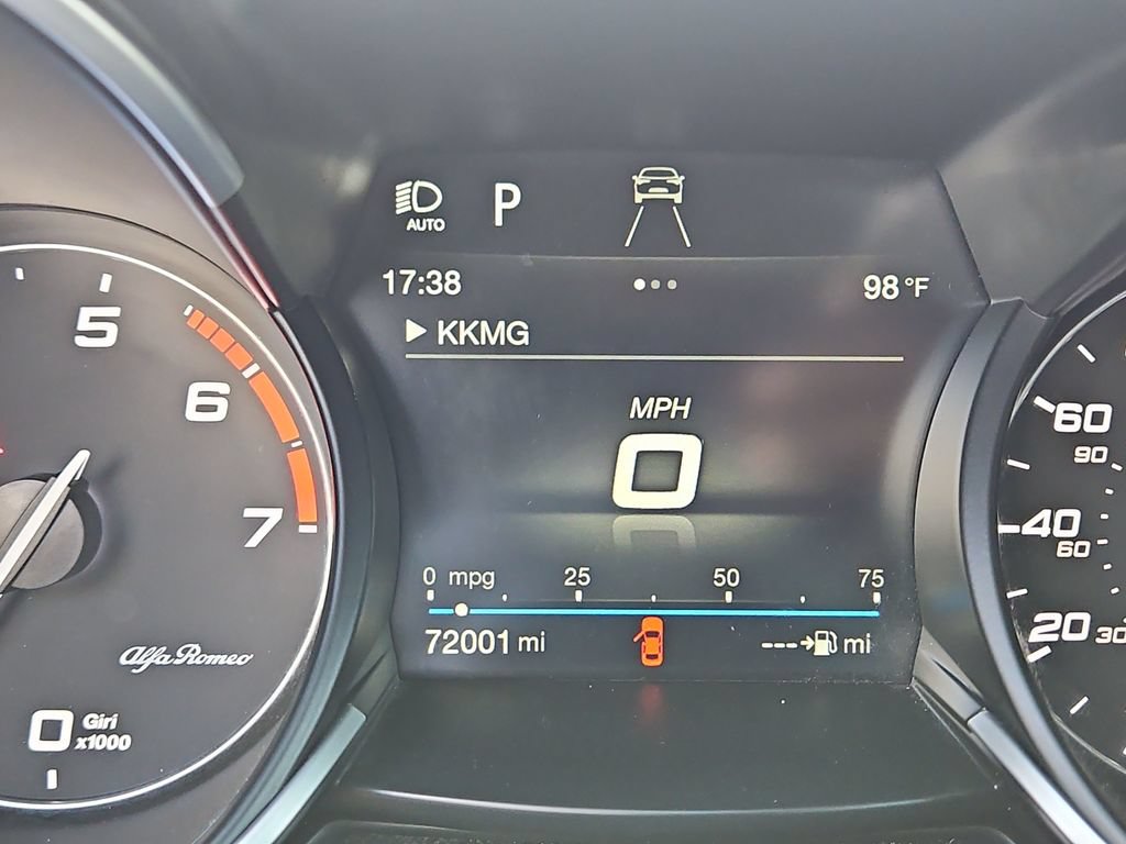 Used 2018 Alfa Romeo Stelvio Ti AWD/4WD image 17