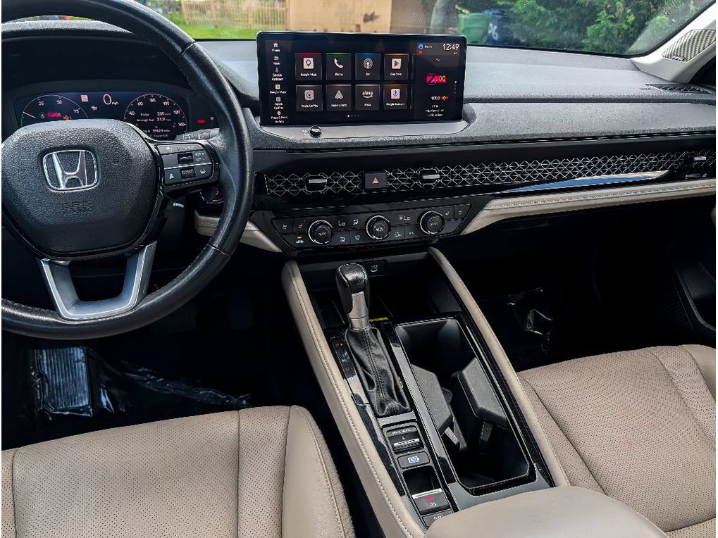 Used 2023 Honda Accord Touring image 21